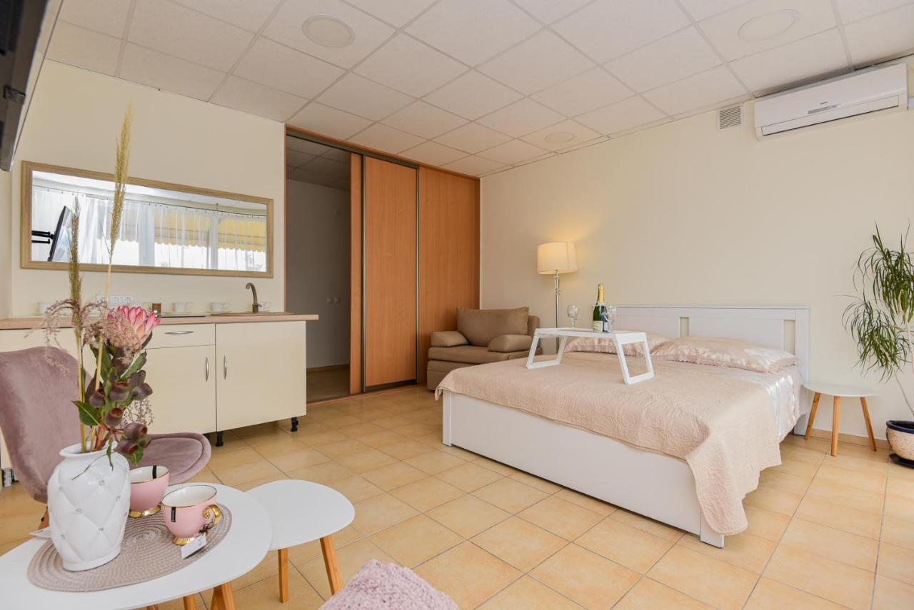 Palanga Center Studios Экстерьер фото